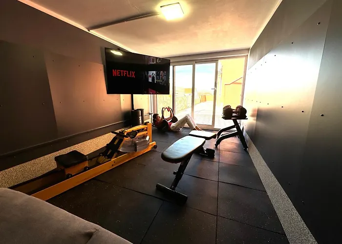 - Pool Beheizt - Fitness - Relax Villa Bilice