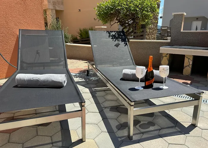 Villa - Pool Beheizt - Fitness - Relax Bilice