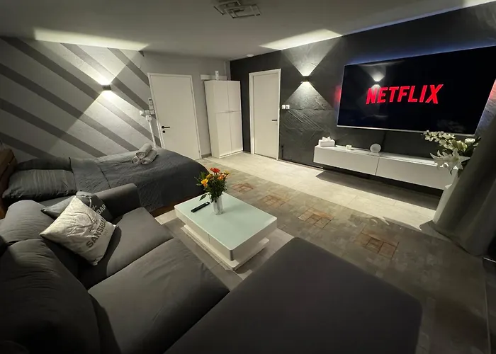 - Pool Beheizt - Fitness - Relax Villa